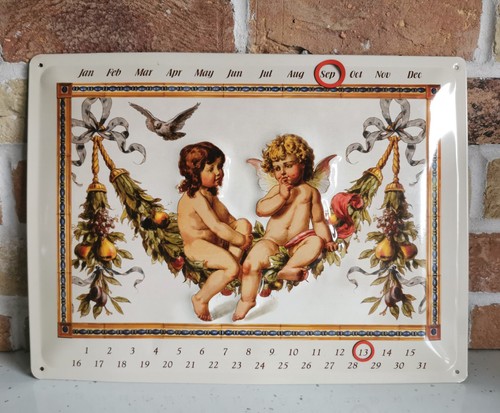 Vintage metal perpetual wall - vintage,