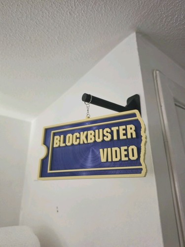 Blockbusters video retro - blockbusters,