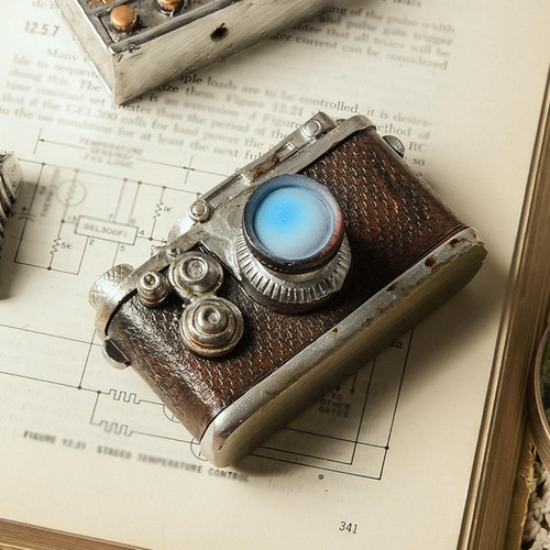 4xvintage camera sculpture - 4xvintage,